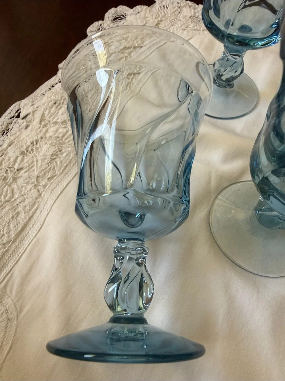Vintage set of 4 Fostoria Jamestown Blue Stemmed soda sandae footed  Glass